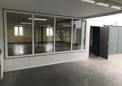 Celsiusstraat 8 Kantoor/Showroom te huur.